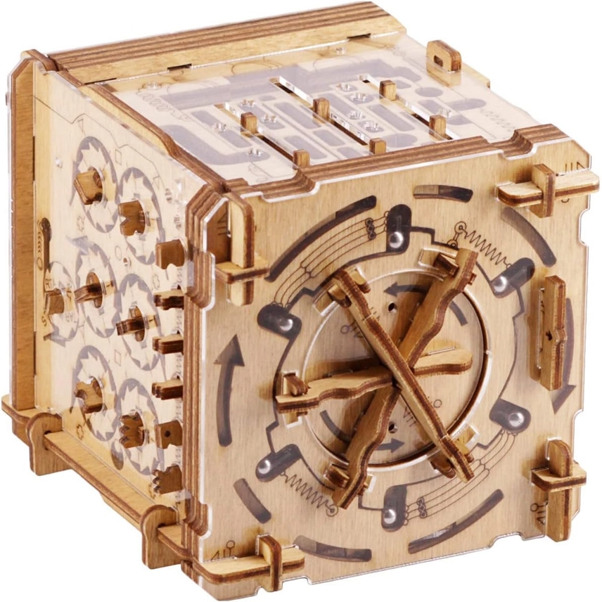 CAMBRIDGE LABYRINTH CLUE BOX