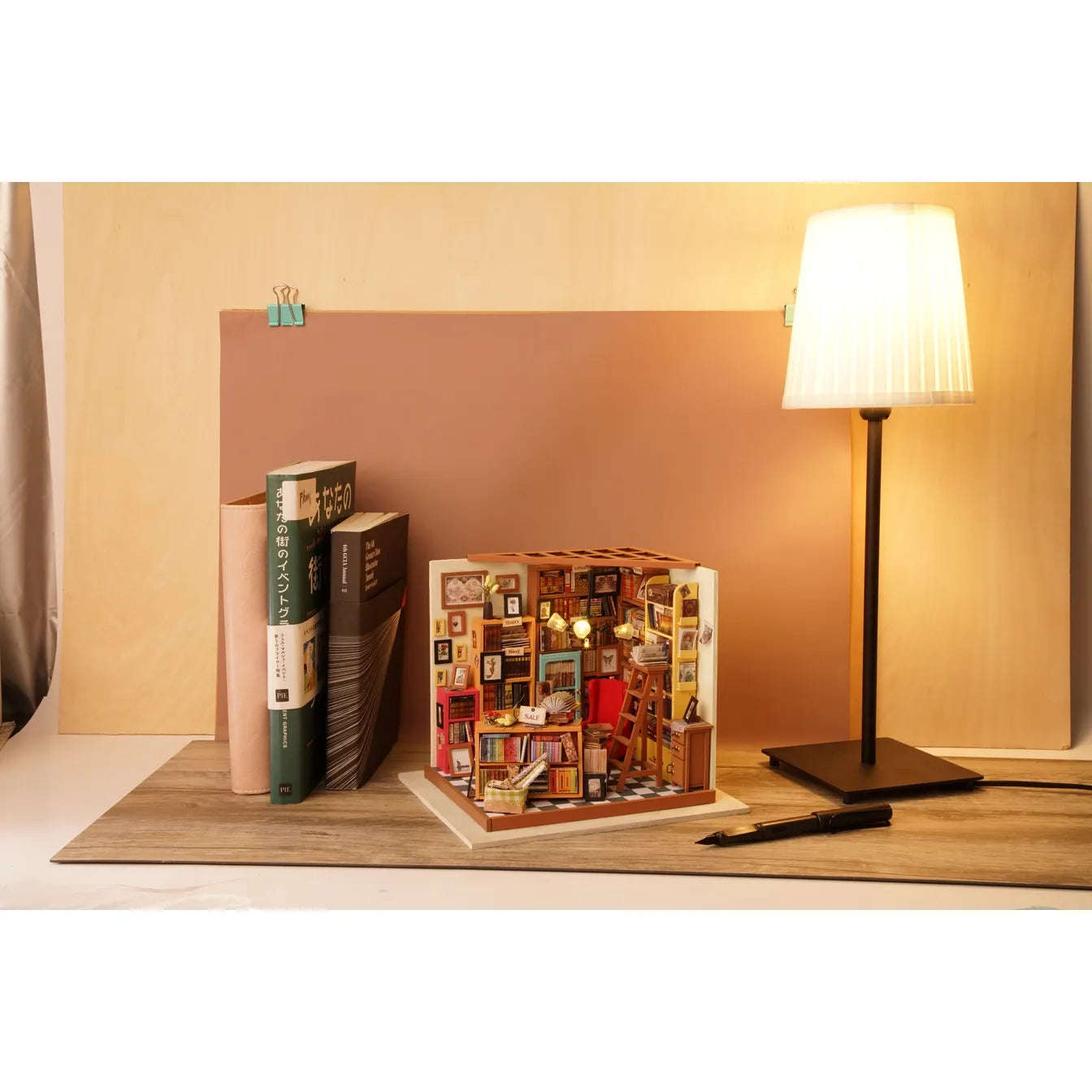 SAM'S STUDY 3-D WOODEN MINIATURE KIT