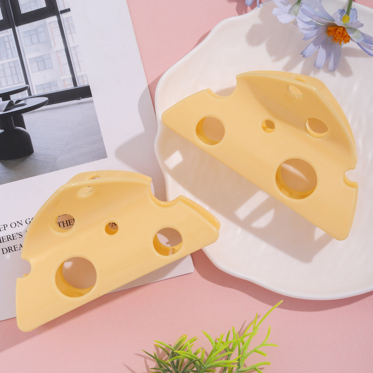 CHEESE WEDGE HAIR CLIP