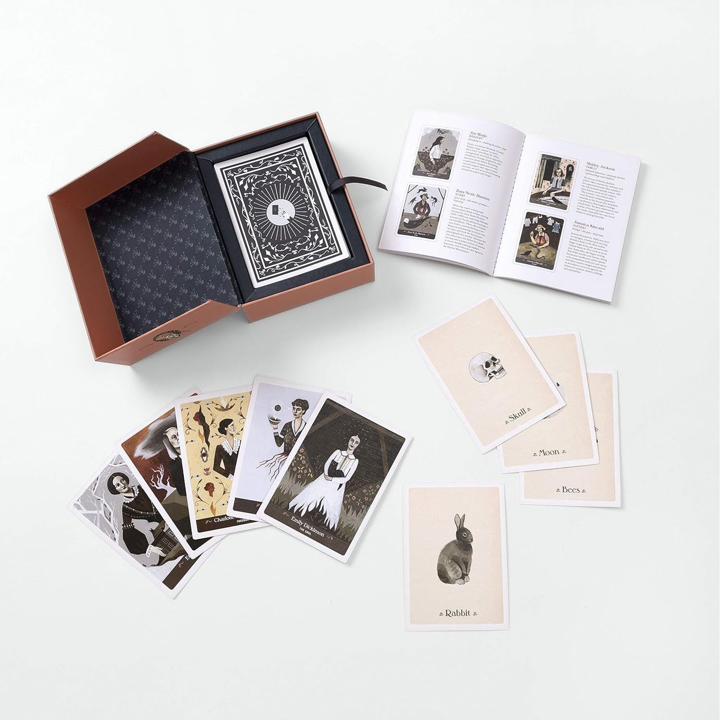 THE LITERARY WITCHES ORACLE