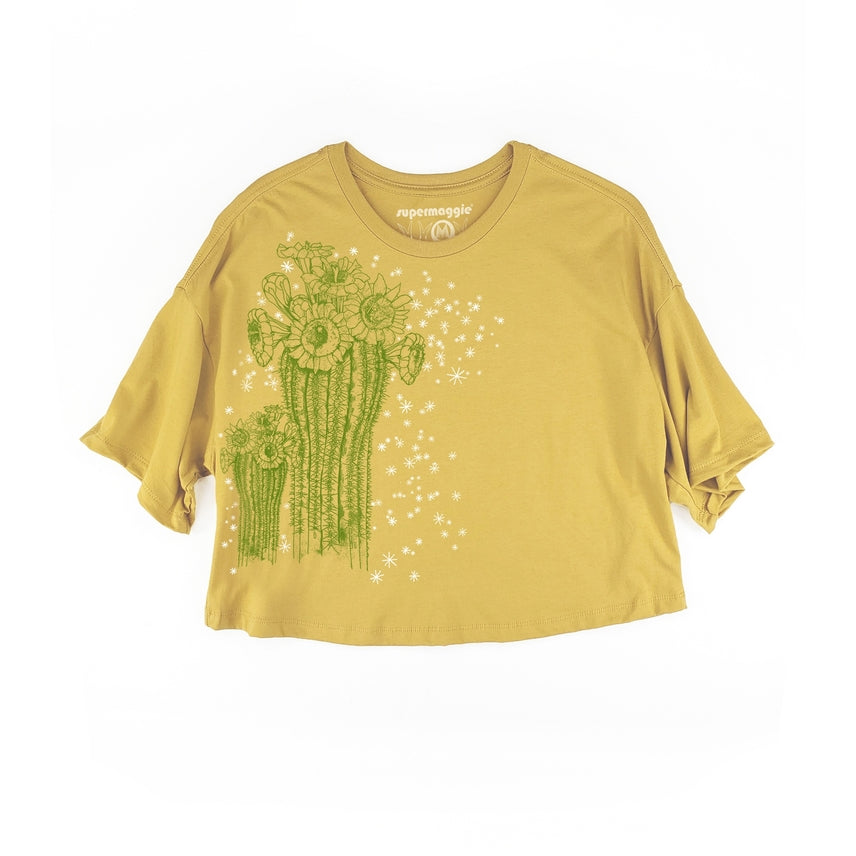 SAGUARO AND STARS CLOVER CROP TEE BY SUPERMAGGIE