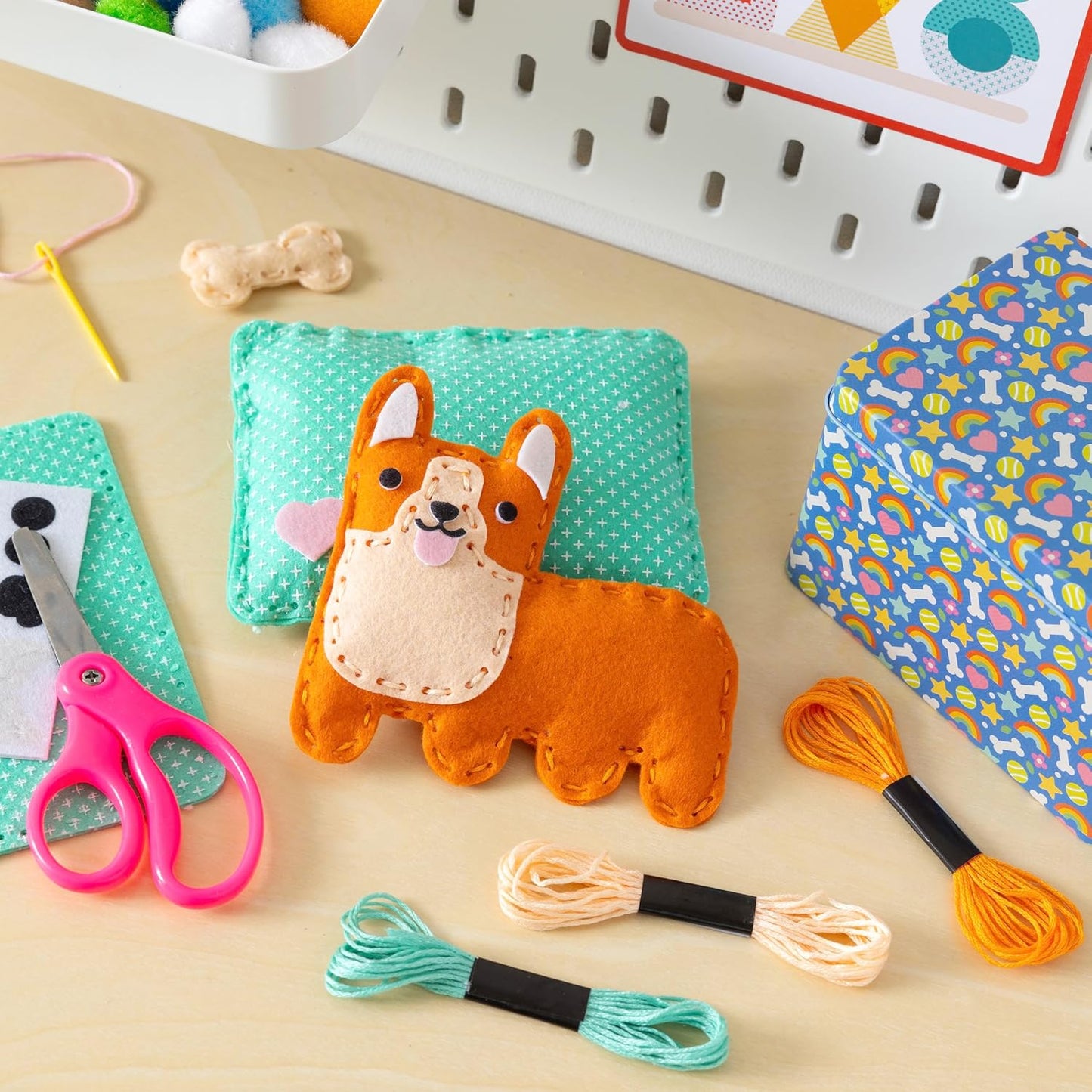 POCKET PET CORGI MINI CRAFT KIT