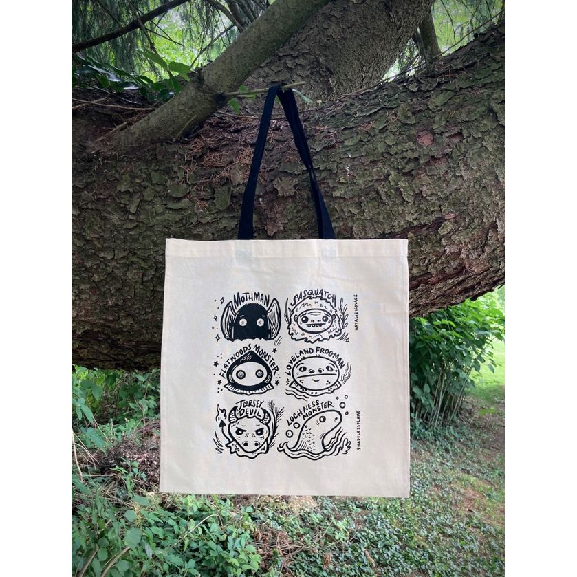 KNOW YOUR CRYPTIDS TOTE BAG