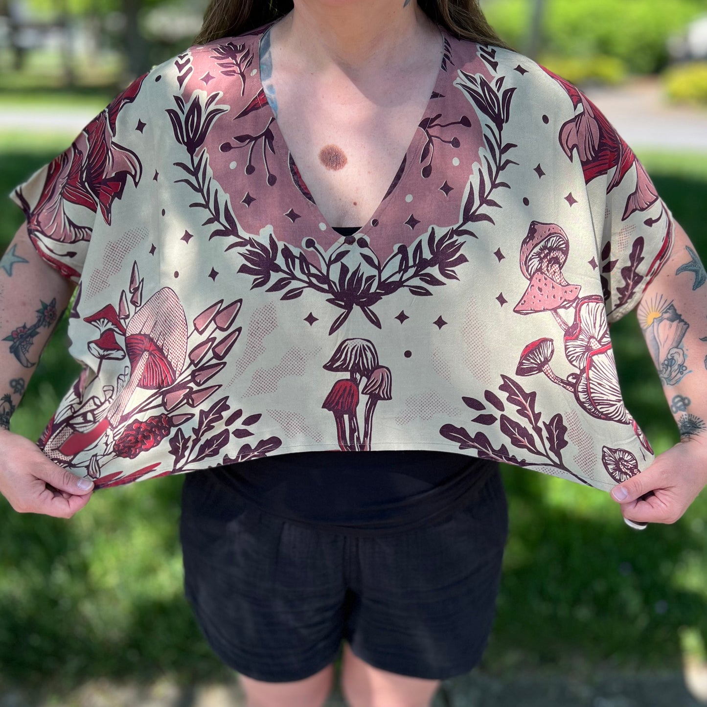 MUSHROOM SCARF CROP TOP