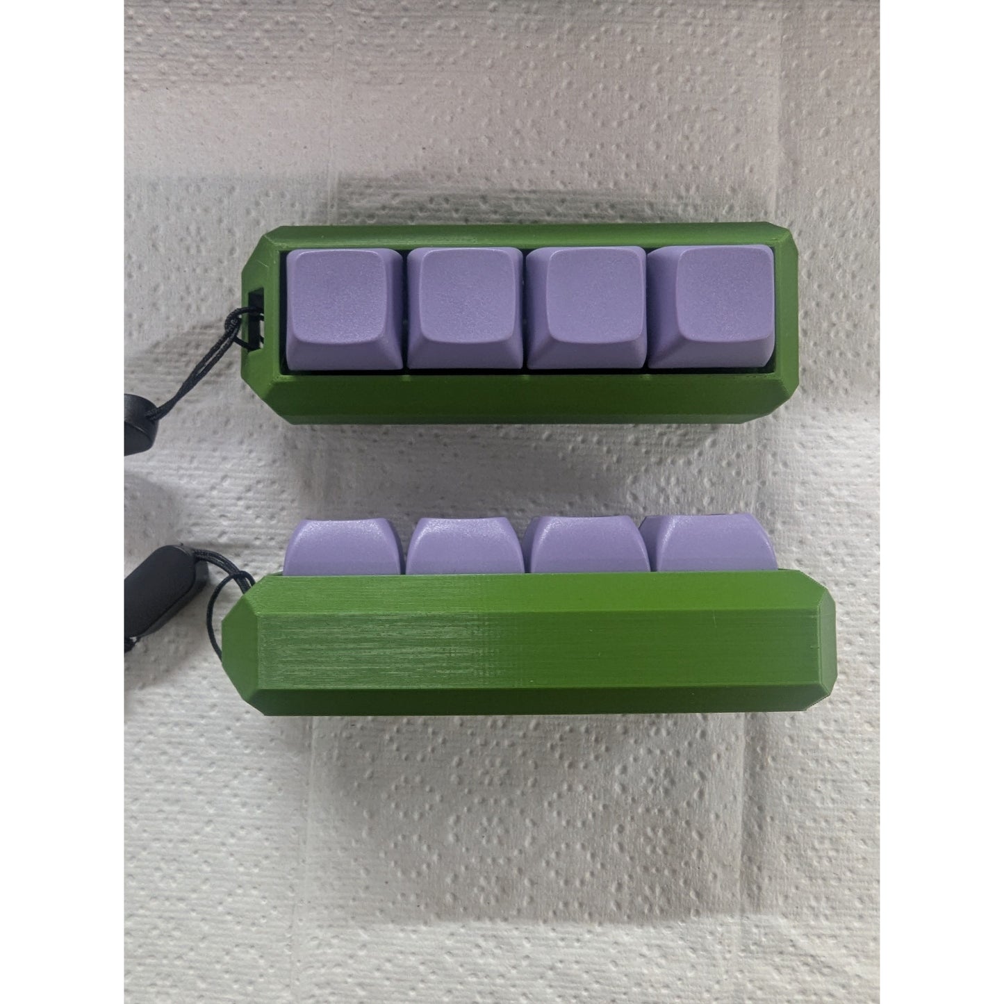 FOUR KEY CLICKER PURPLE & GREEN CREAMY