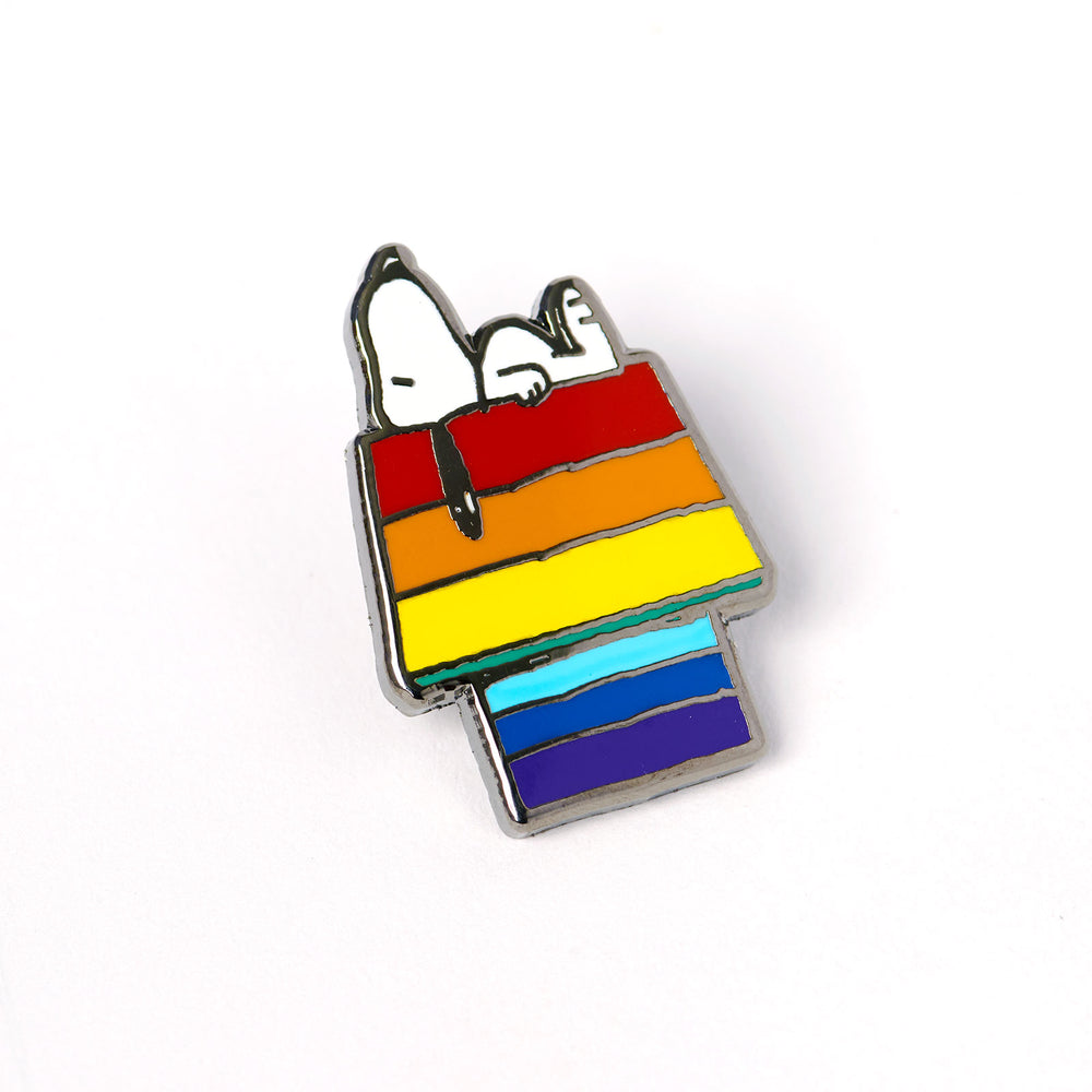 SNOOPY RAINBOW HOUSE PIN