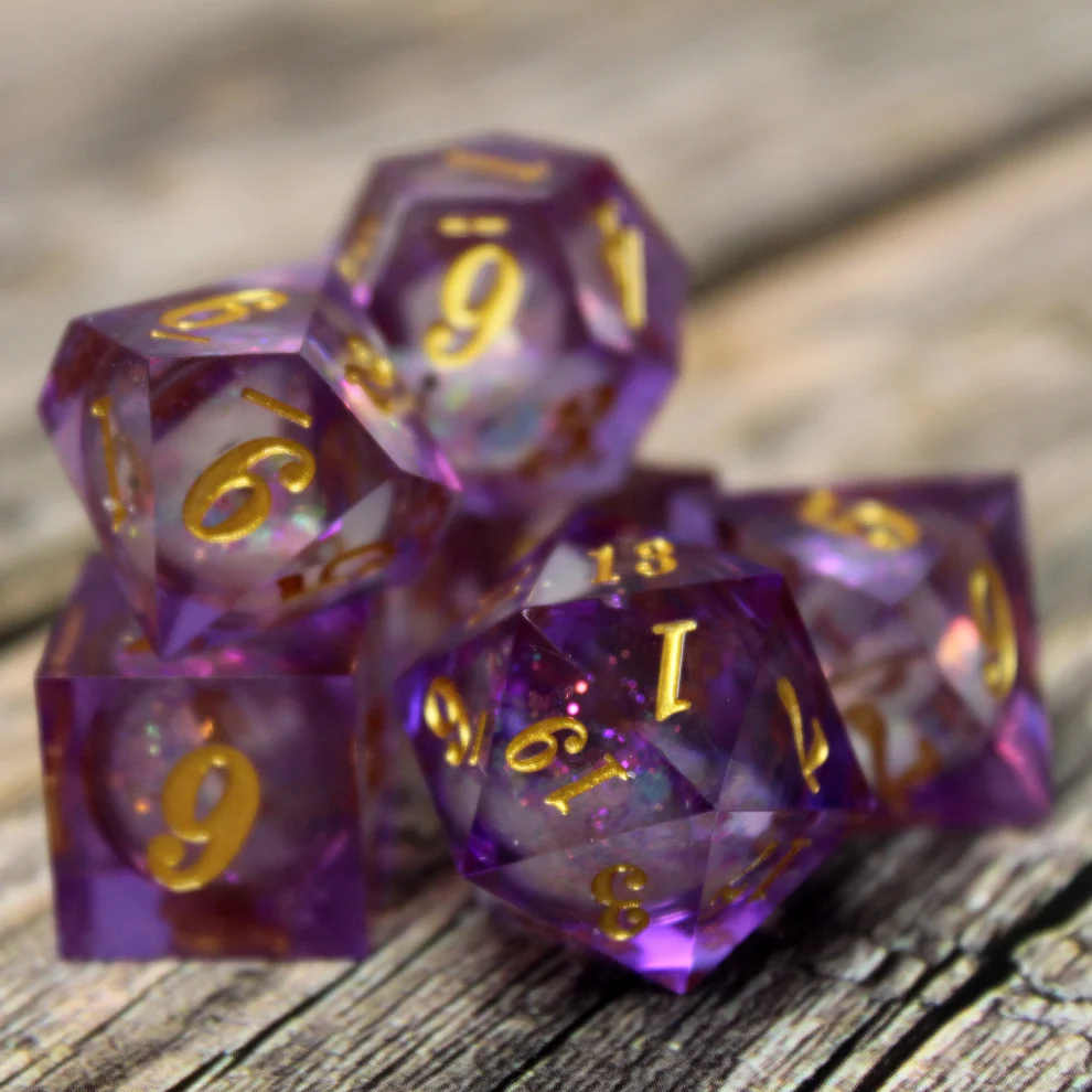SPEAKEASY LIQUID CORE DICE SET: PURPLE PEOPLE EATER