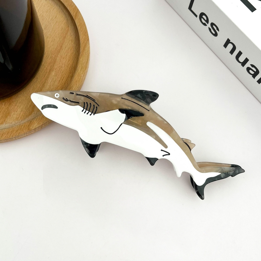 SHARK HAIR CLAW