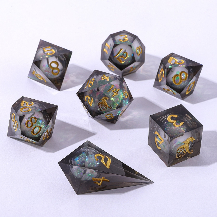 CURSED ECLIPSE: CAPTURED MAGIC LIQUID CORE DICE SET