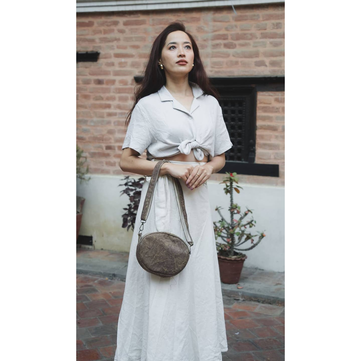 DARK BROWN STONEWASHED CROSS BODY BAG