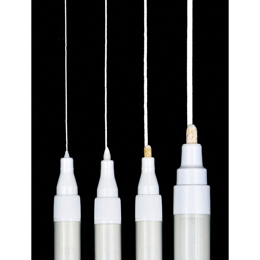 WHITE ACRYLIC MARKER SET