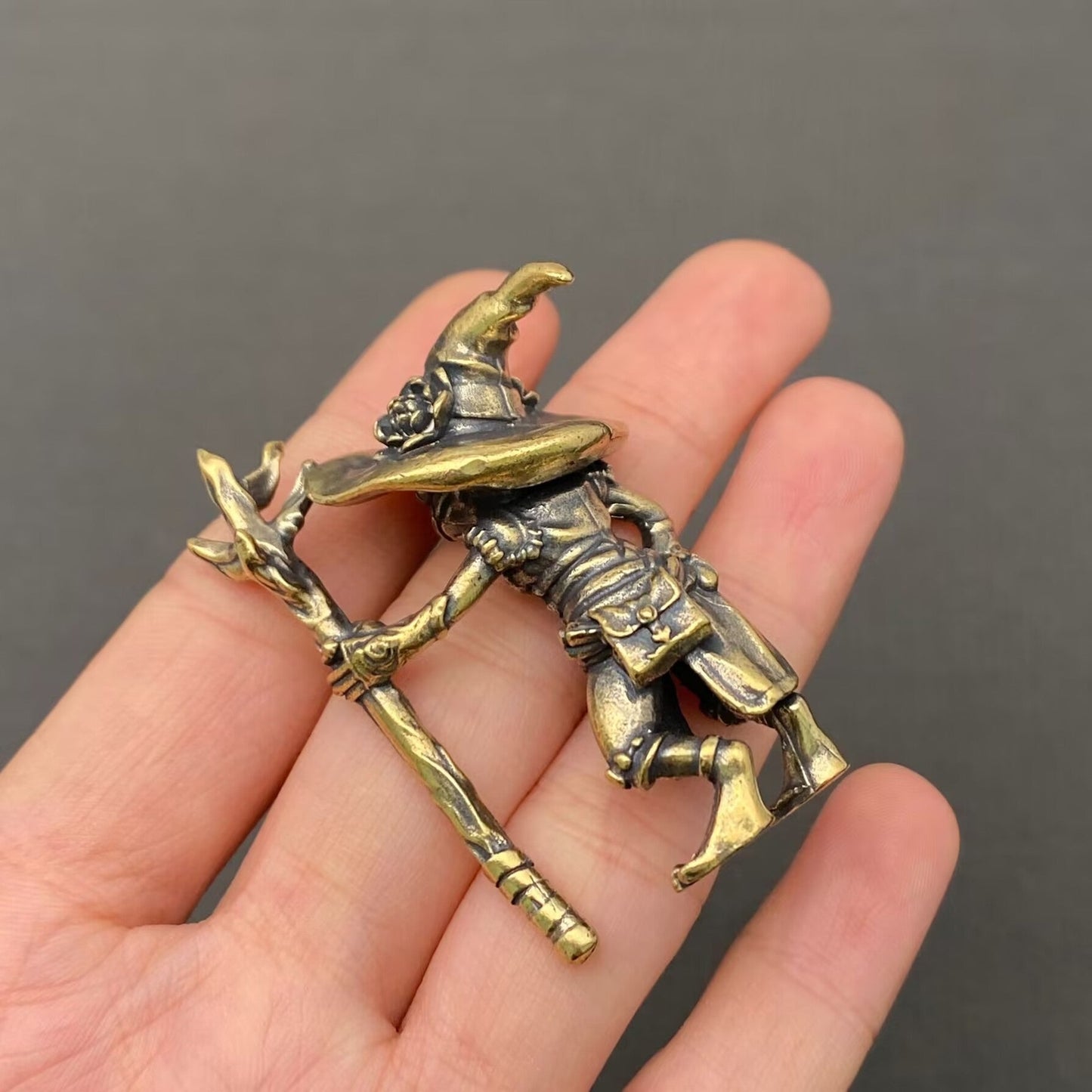 MINIATURE BRASS FROG WIZARD