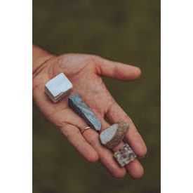 GRAVITAS TRAVEL SIZE (4 PLAYER)