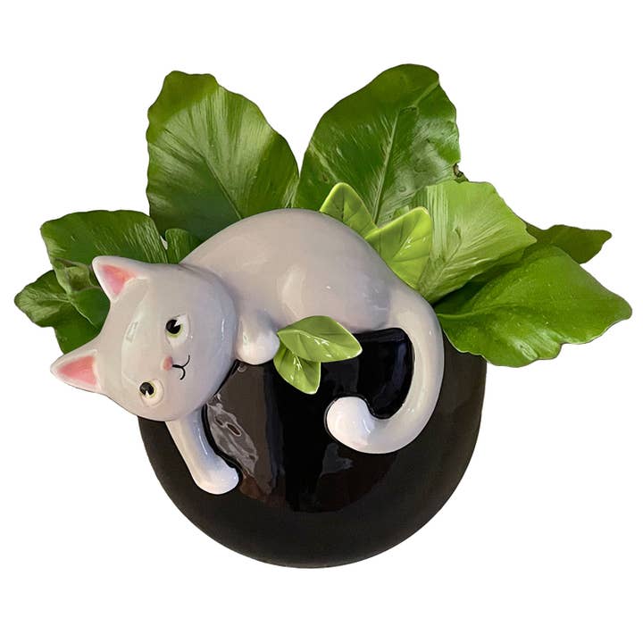 PLAYFUL KITTY PLANTER