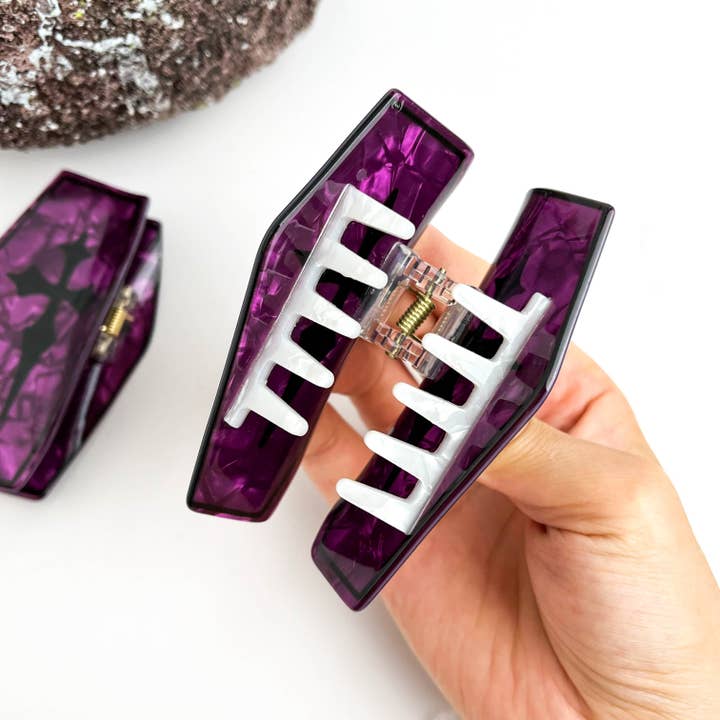 VAMPIRE COFFIN HAIR CLAW