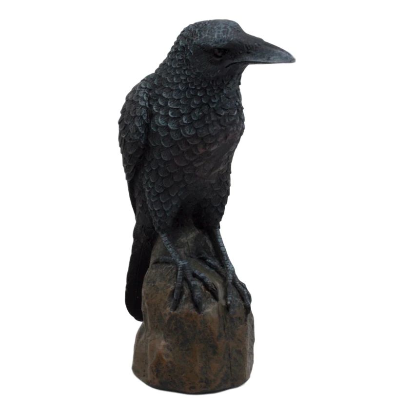 THE RAVEN NEVERMORE STATUE