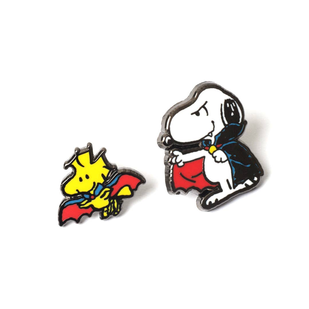 SNOOPY AND WOODSTOCK VAMPIRE PIN SET