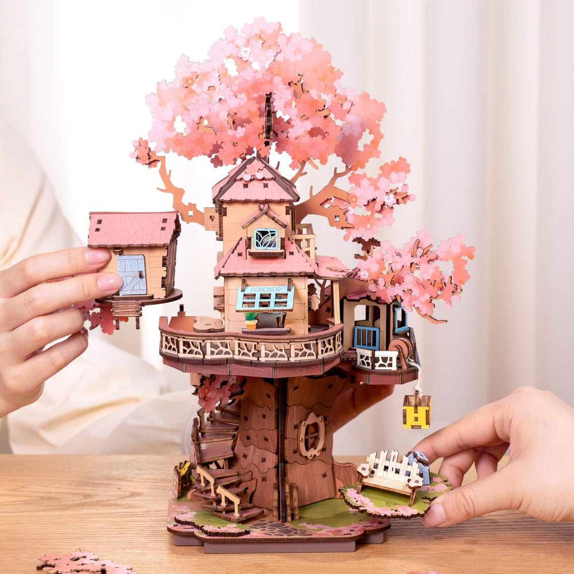 SAKURA TREE HOUSE 3-D PUZZLE CREATION SET