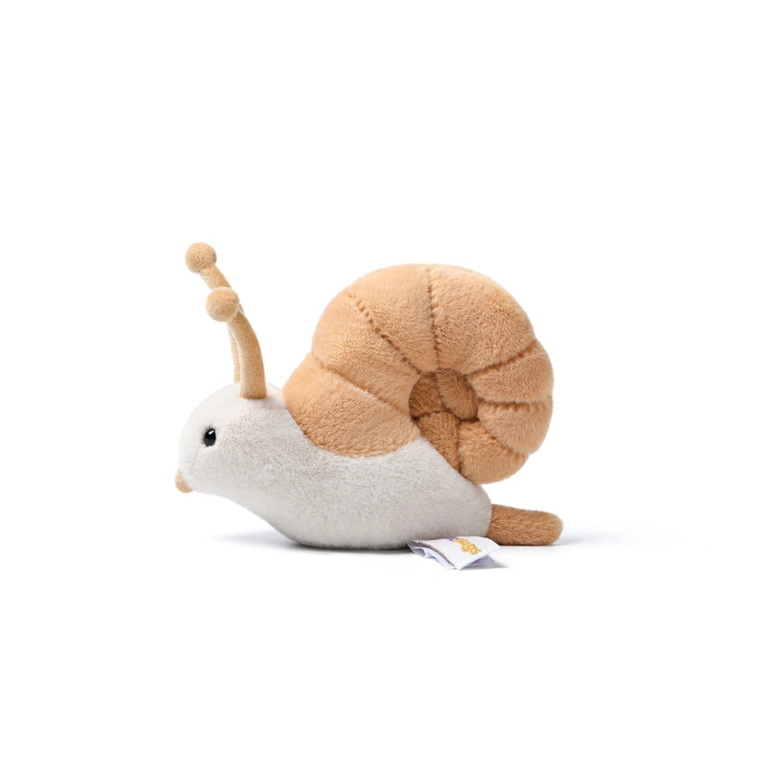 MCHUGS DREAMY SNAIL PLUSHIE