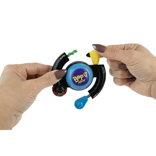 WORLD'S SMALLEST BOP IT EXTREME
