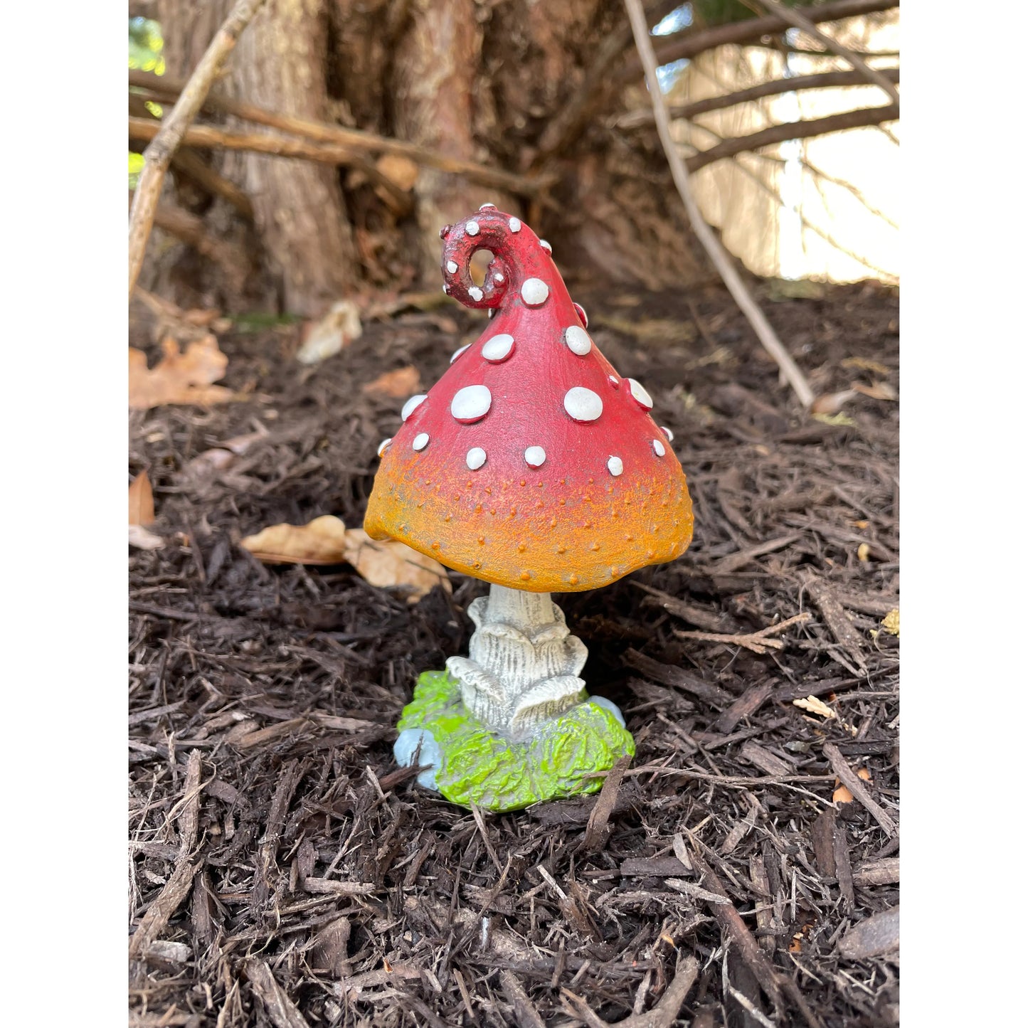 ROUND CAP MAGIC MUSHROOM STATUE (ORANGE)
