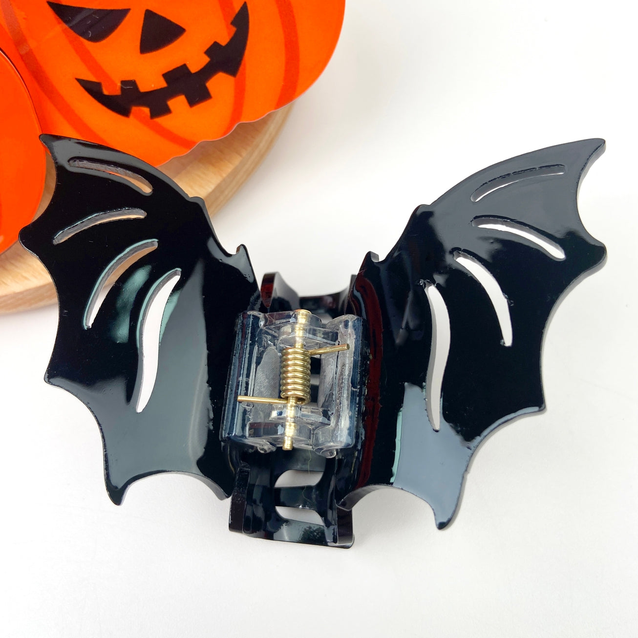 BAT HAIR CLAW