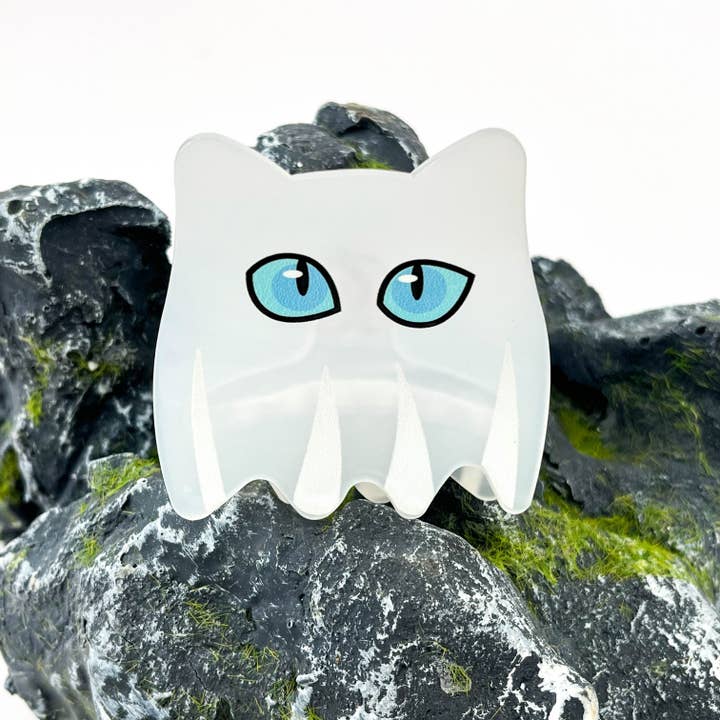 BIG-EYED GHOST CLAW CLIP