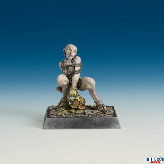 FEMALE CHAOS CULTIST