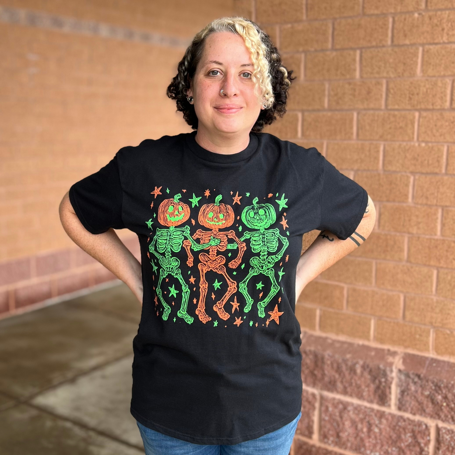 PUMPKIN SKELETON DANCE PARTY T-SHIRT