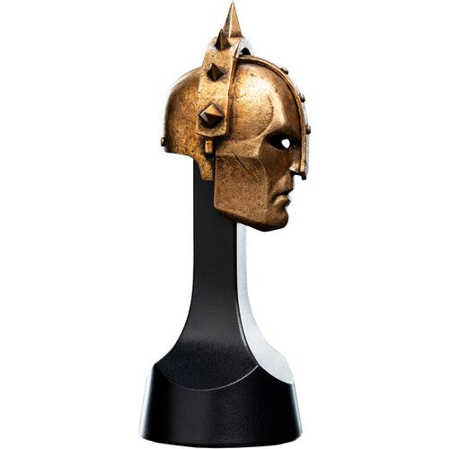 WARHAMMER STORMCAST ETERNAL LIBERATOR MINIATURE HELMET REPLICA
