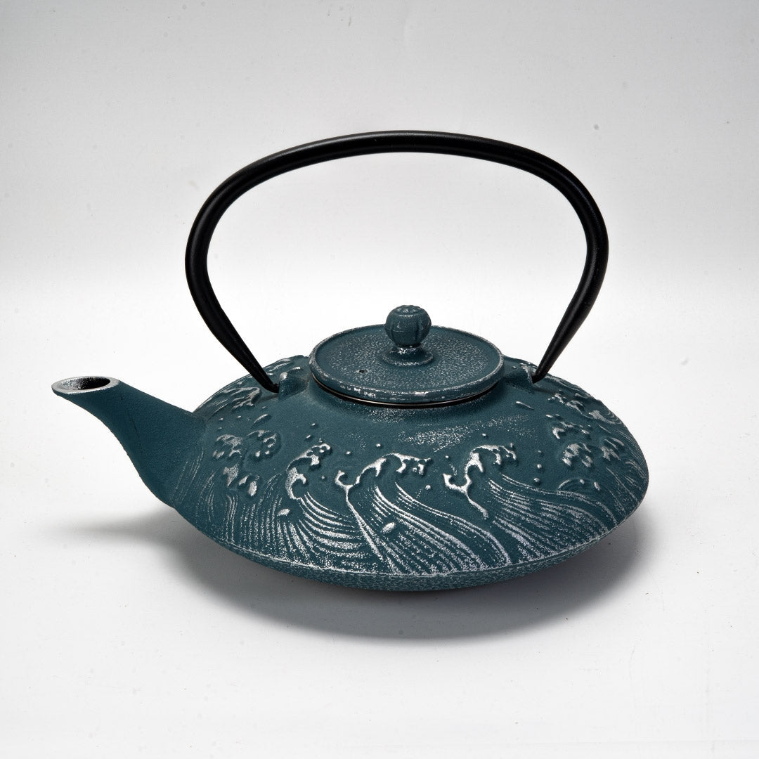 TETSUBIN TEAPOT (BLUE WAVES)