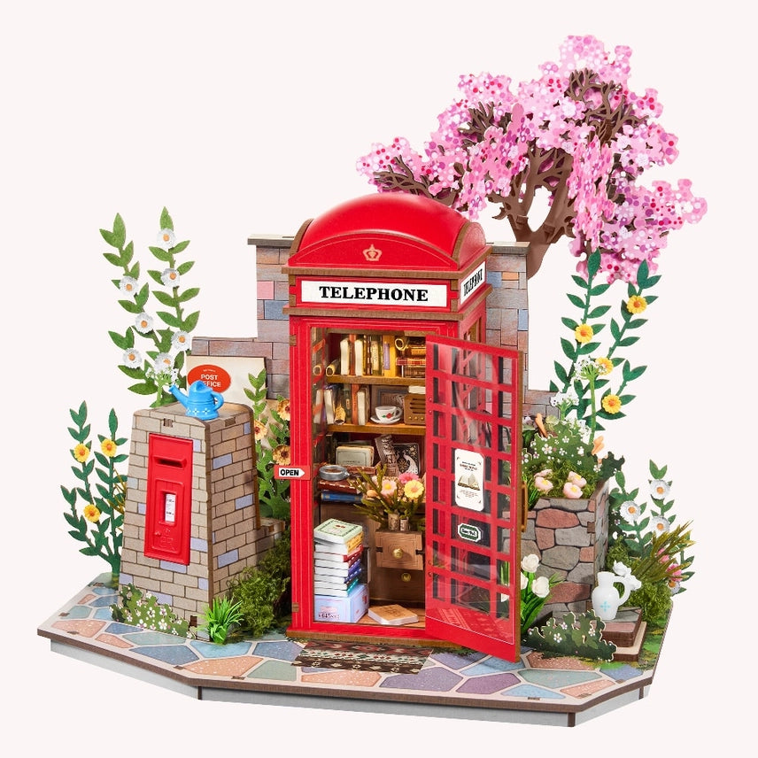 BLOSSOM BOOK BOOTH 3D WOODEN PUZZLE