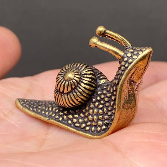 MINIATURE BRASS SNAIL