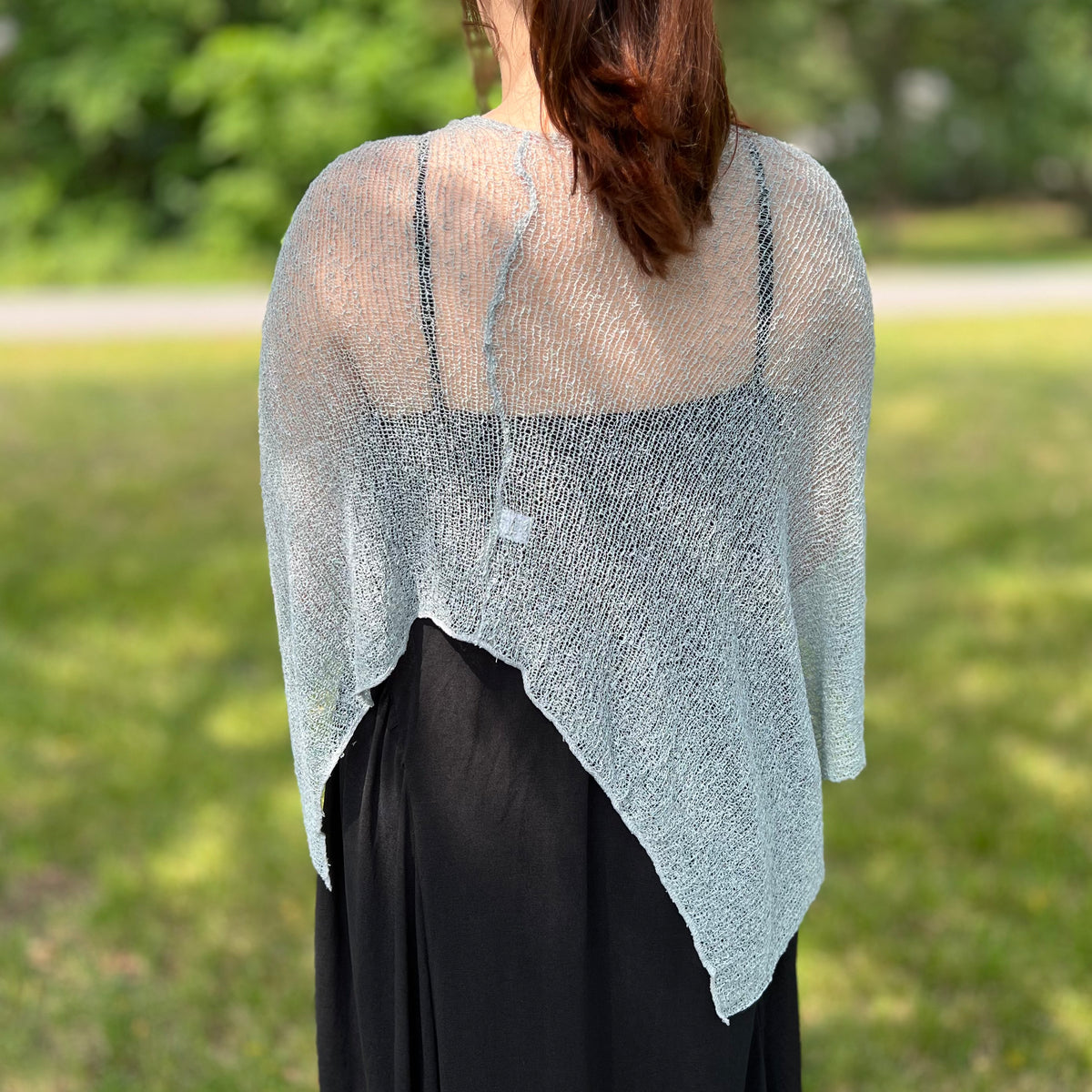 THE PERFECT DRAPE PONCHO OR SHAWL
