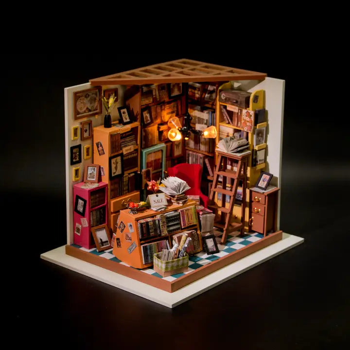 SAM'S STUDY 3-D WOODEN MINIATURE KIT