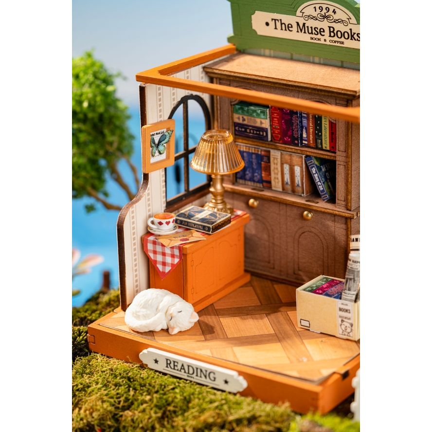 THE MUSE BOOKSHOP 3-D WOODEN MINIATURE KIT