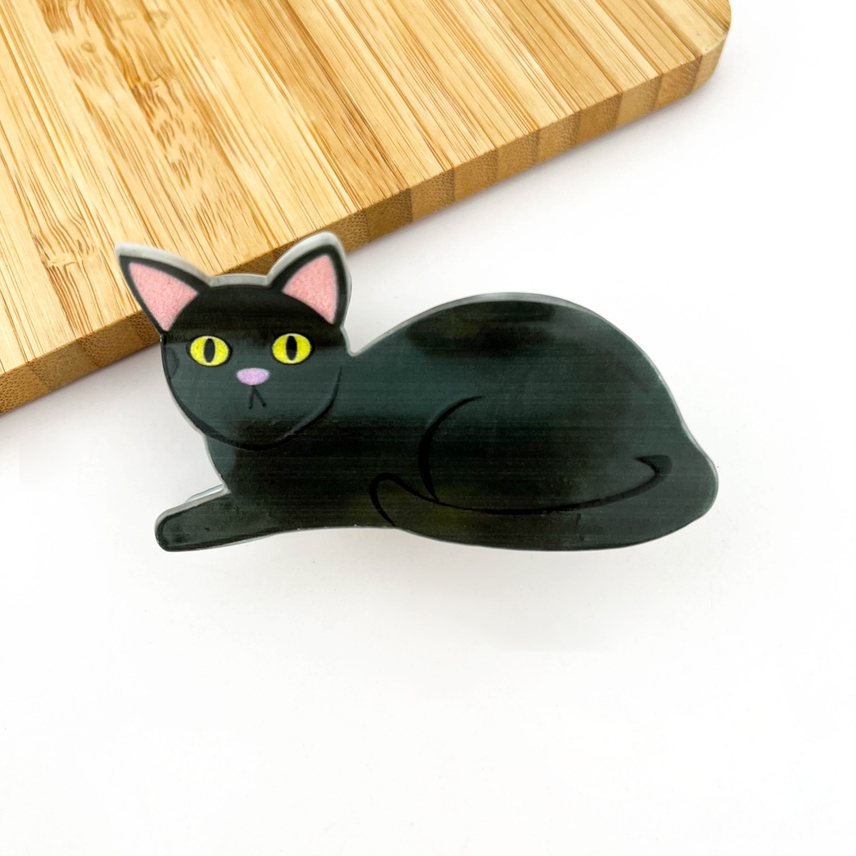 DARK GREY CAT HAIR CLAW