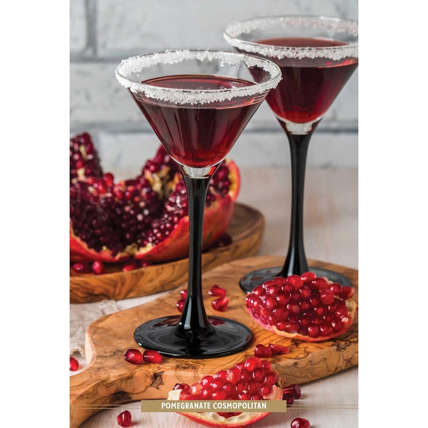 WINTER CHEERS: COZY COLD WEATHER COCKTAIL AND DRINK RECIPIES