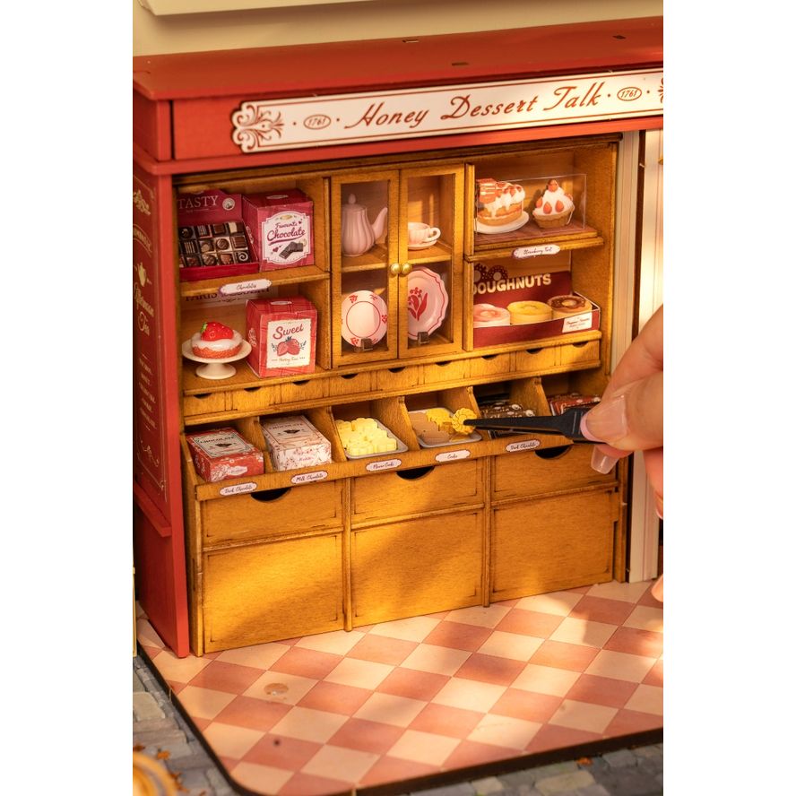 HONEY DESSERT TALK 3-D WOODEN MINIATURE KIT