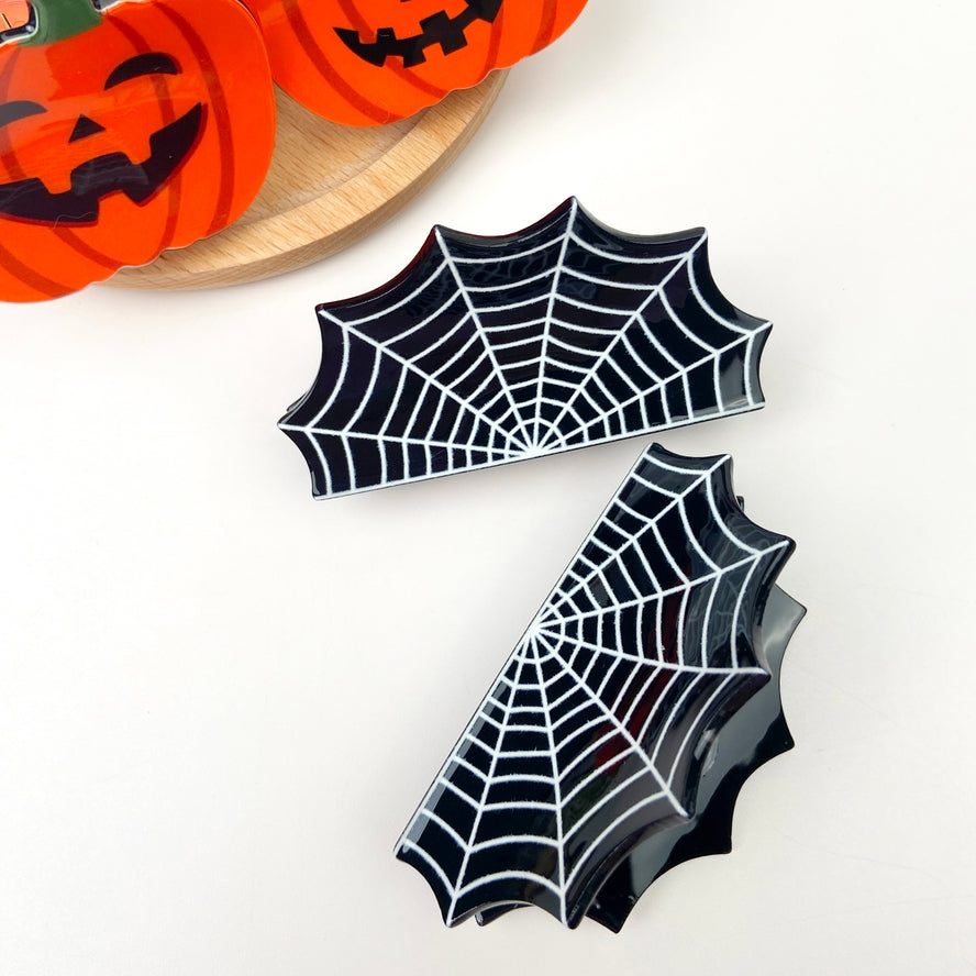 SPIDER WEB HAIR CLAW