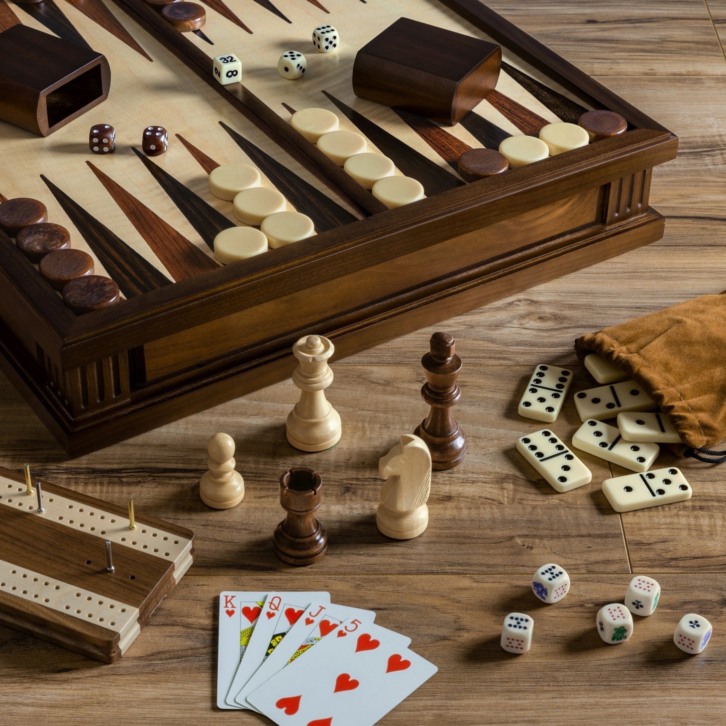 CHESS SEVEN IN ONE HEIRLOOM EDITION