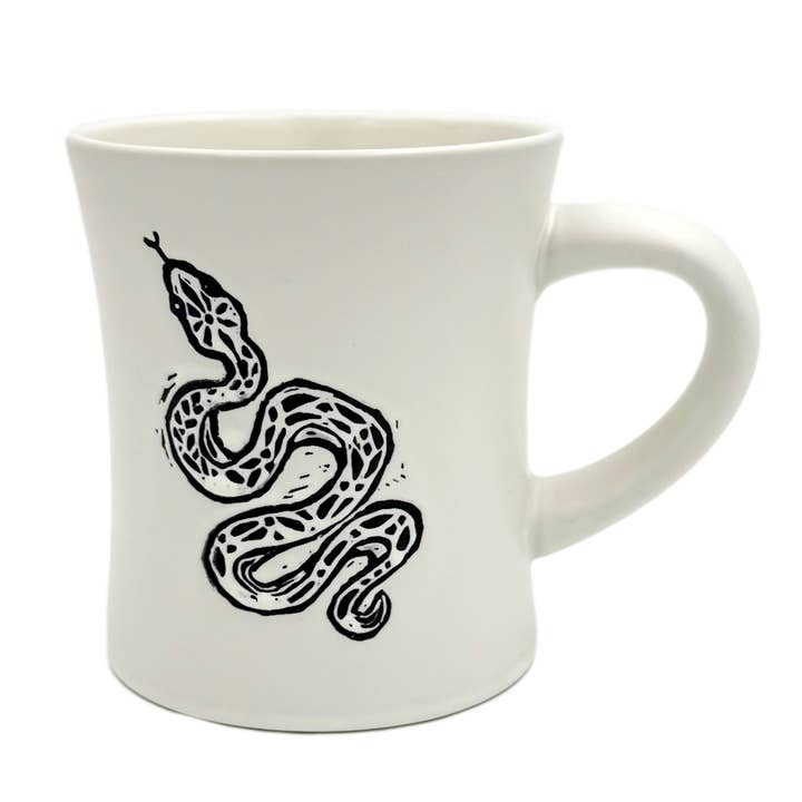 EMBOSSED SNAKE MUG