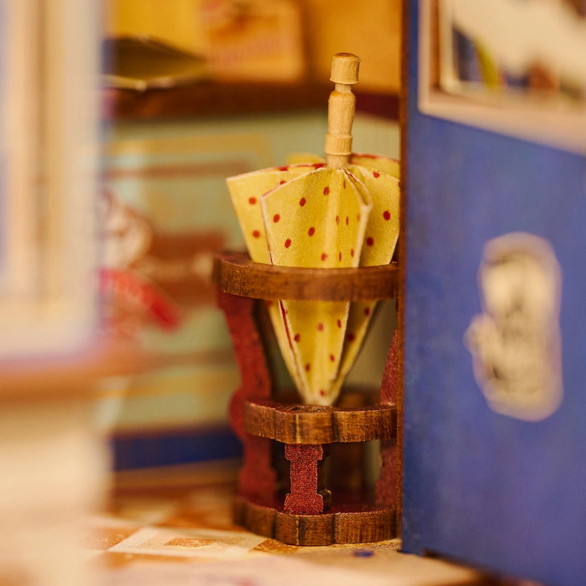 BLUEBERRY LANE TEA 3-D WOODEN MINIATURE BOOK NOOK KIT