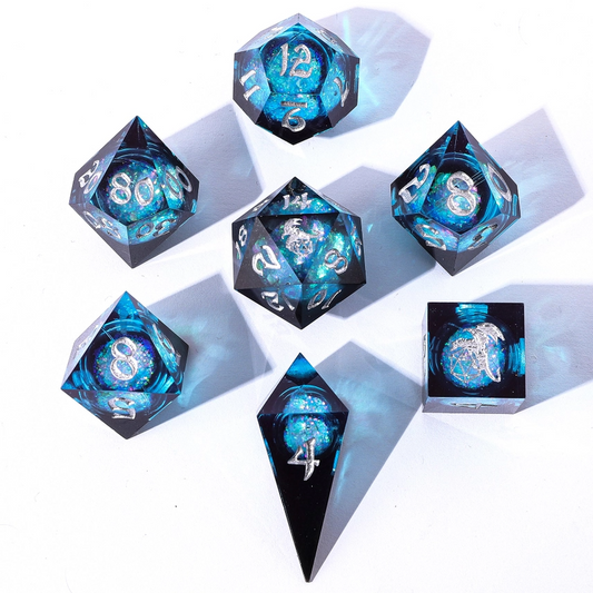 TWILIGHT: CAPTURED MAGIC LIQUID CORE DICE SET
