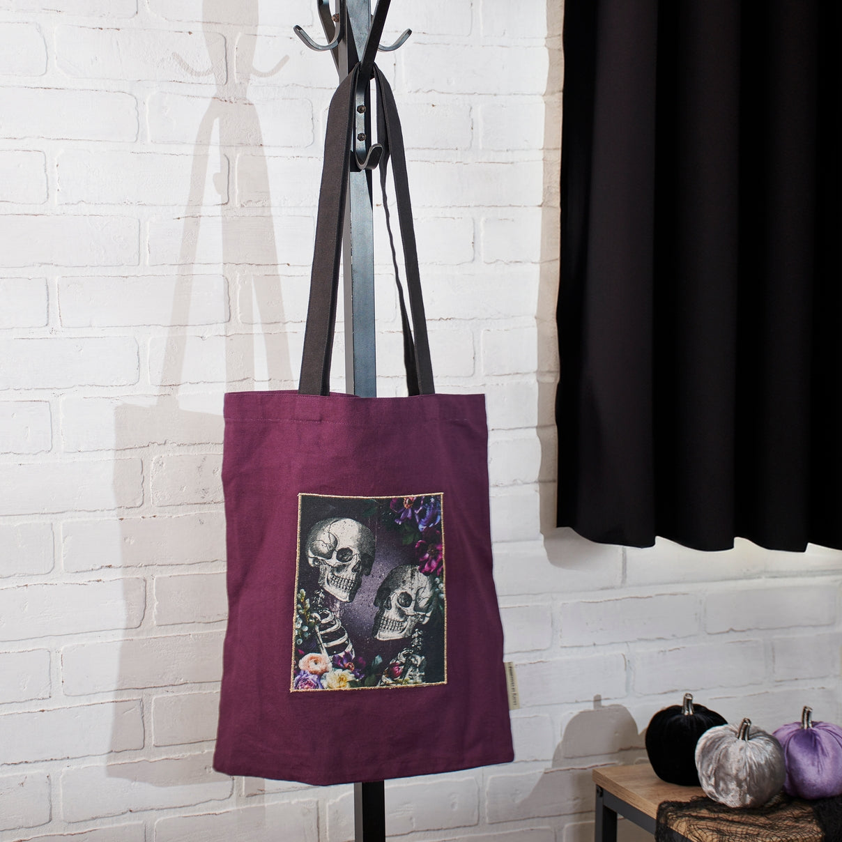 GOTHIC ROMANCE TOTE