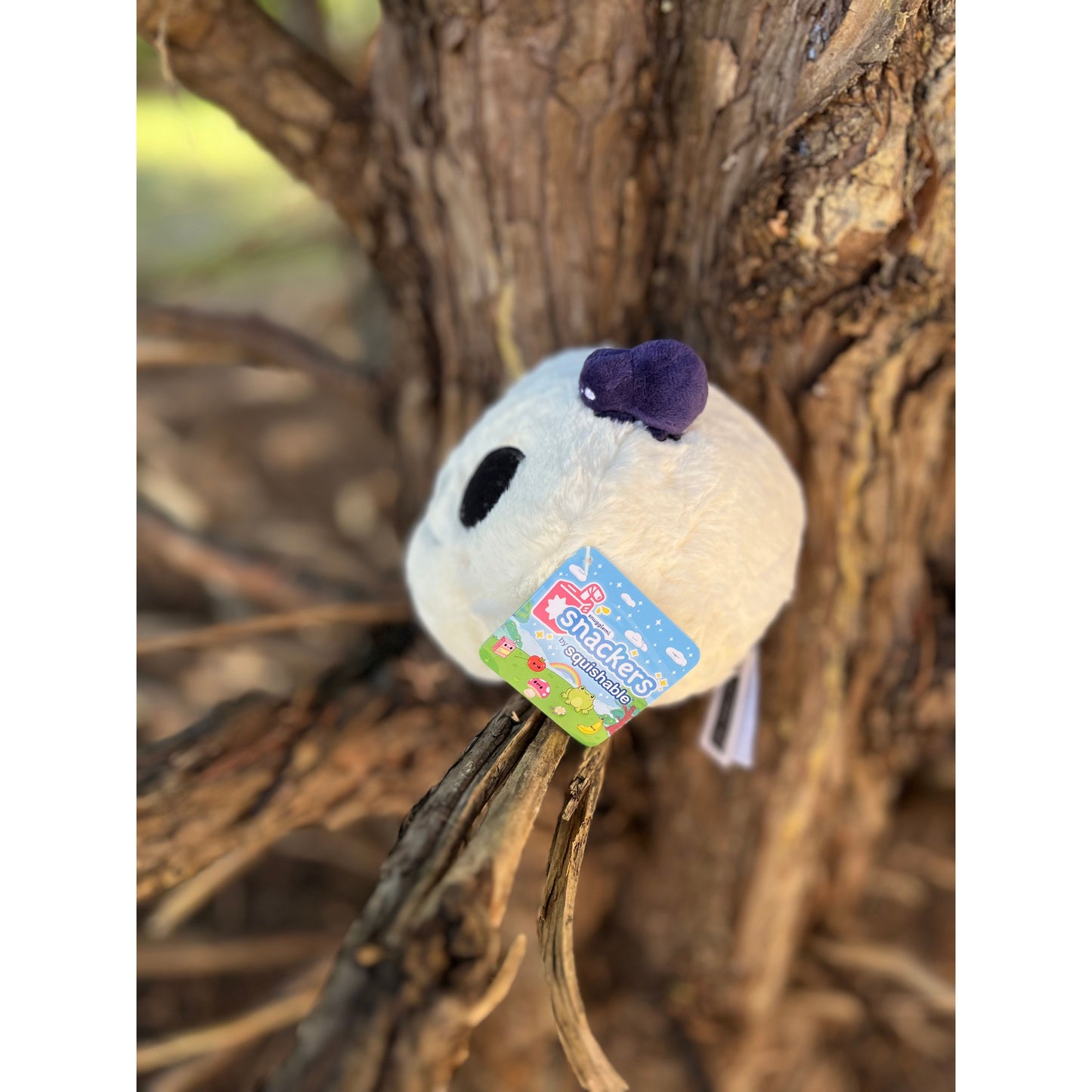 SQUISHABLE SNACKER SKULL