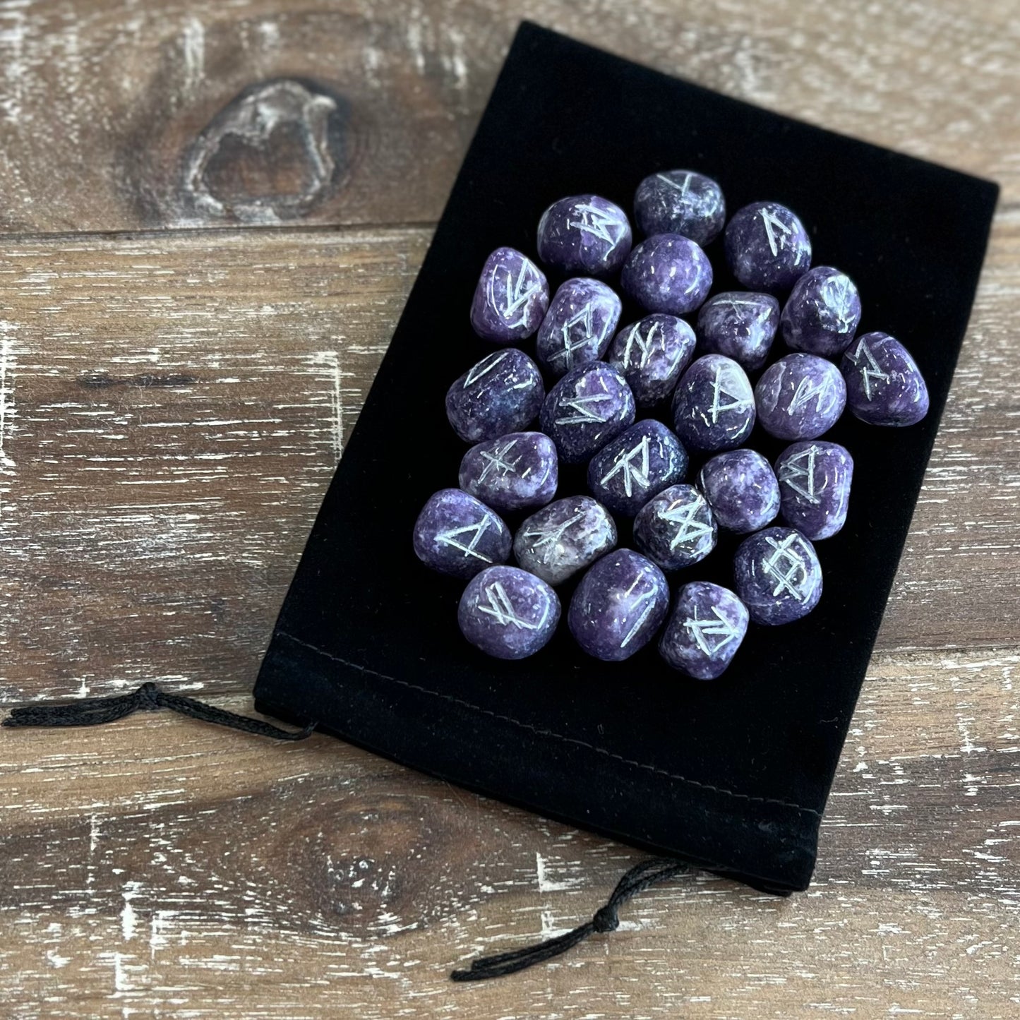 LEPIDOLITE RUNE SET