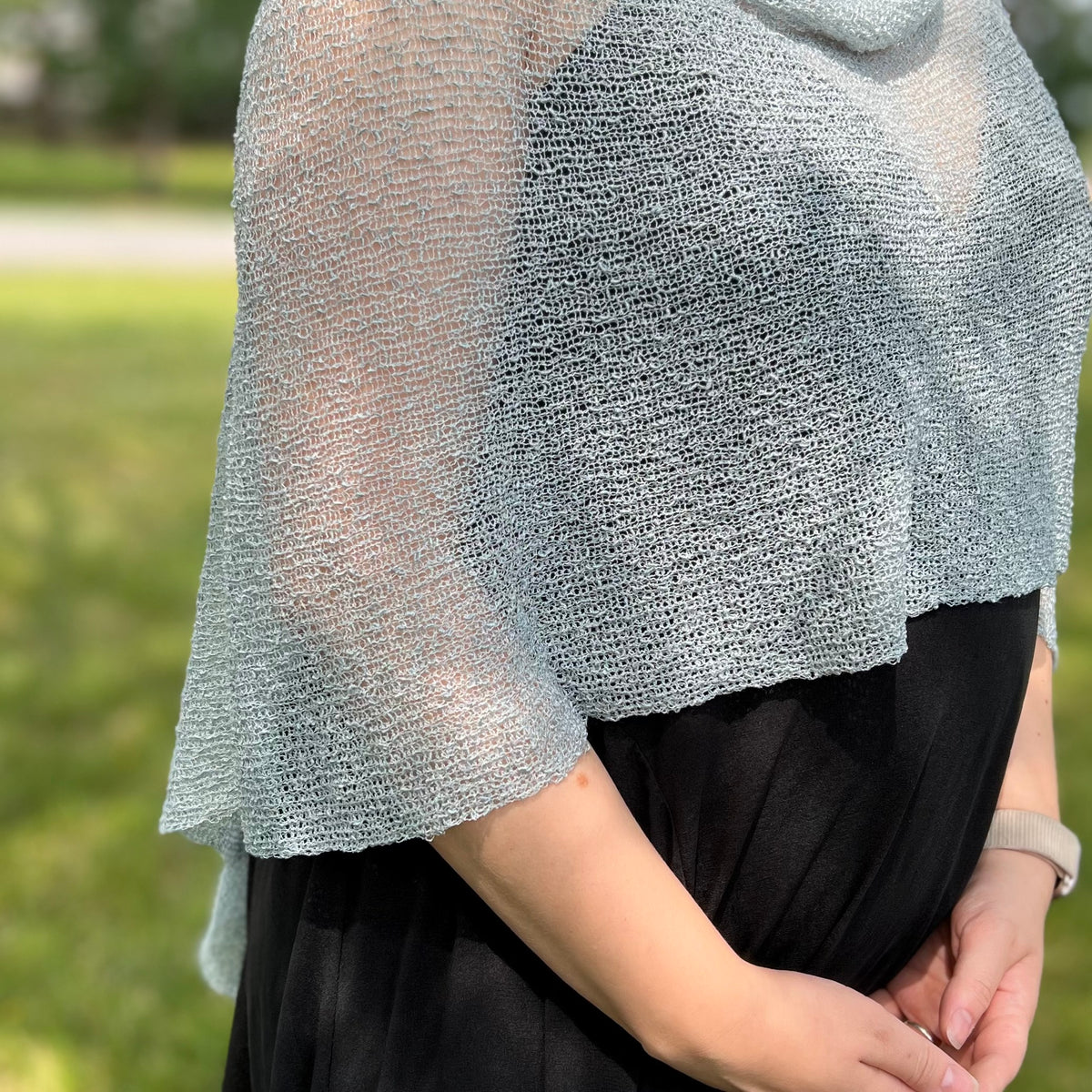 THE PERFECT DRAPE PONCHO OR SHAWL