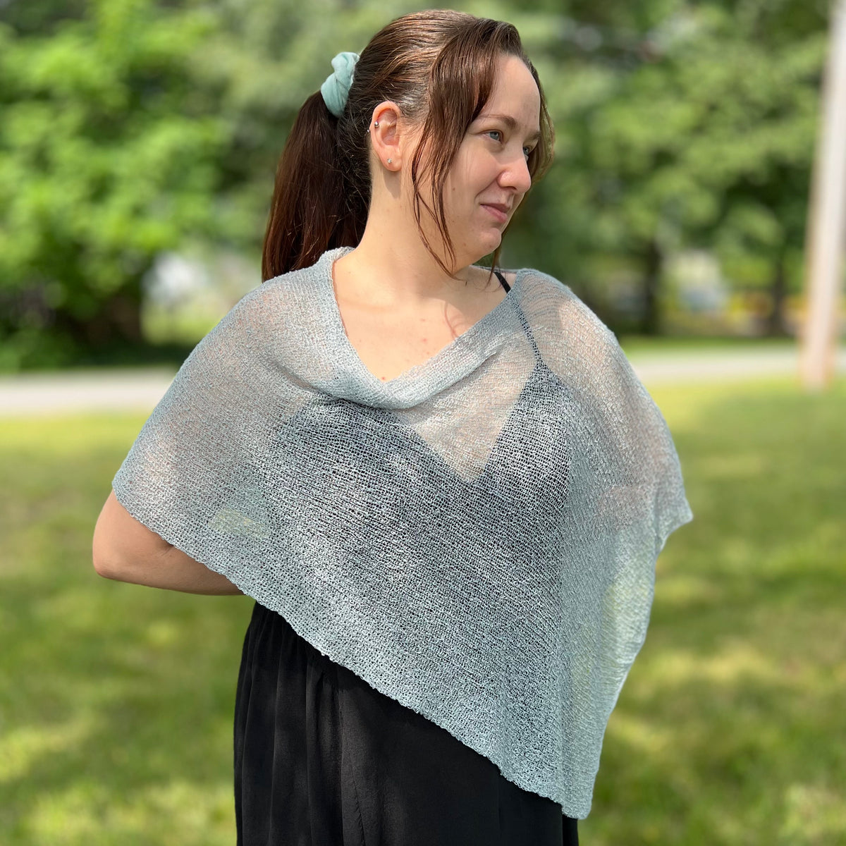 THE PERFECT DRAPE PONCHO OR SHAWL
