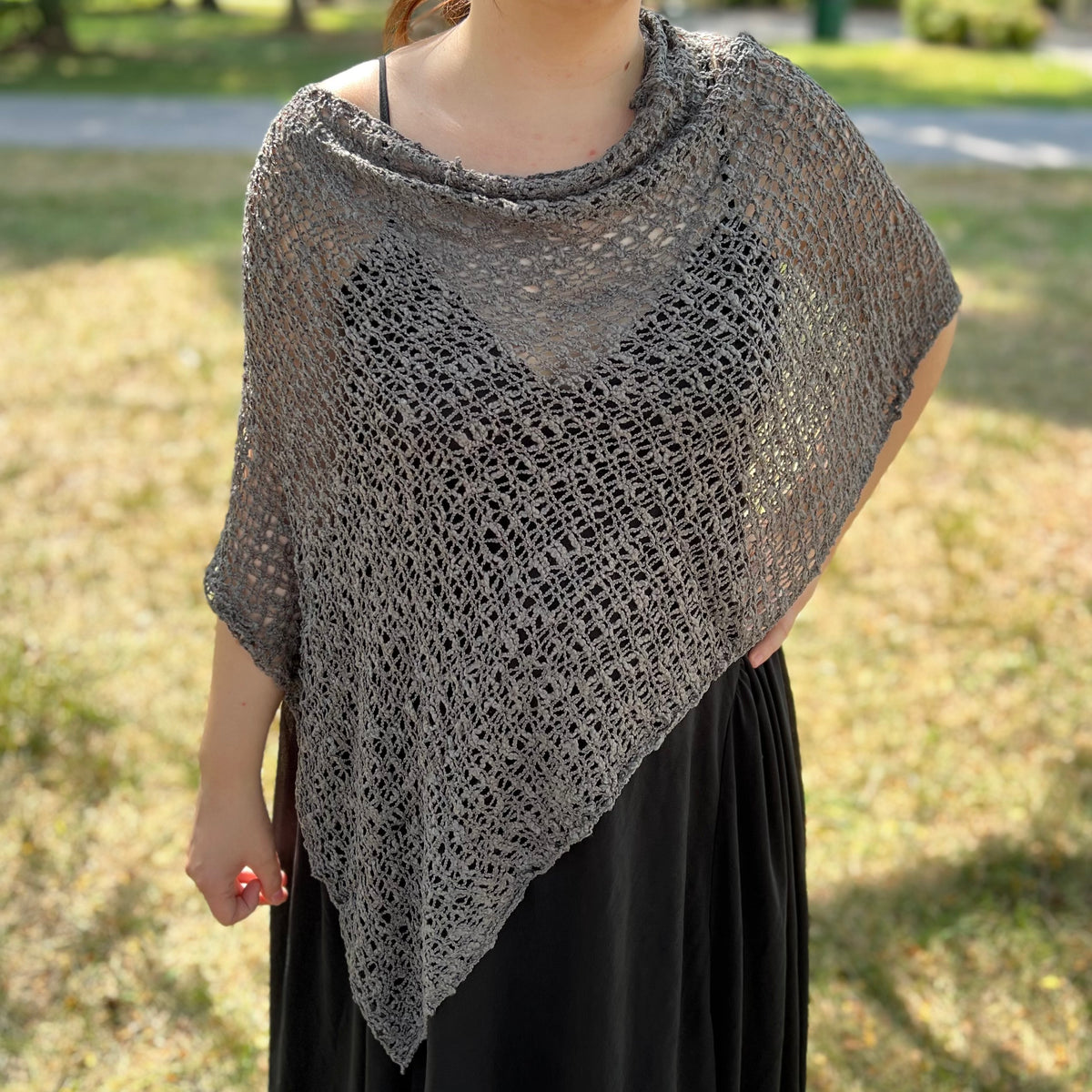 POPCORN KNIT PONCHO OR SHAWL